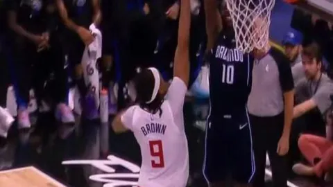 王钰栋引多家欧洲豪门竞相追逐！挑战升级，英超德甲或成他的新舞台！