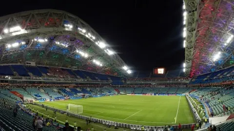 “郑钦文今晚23时亮相WTA迈阿密站，迎战戴XX精彩对决”